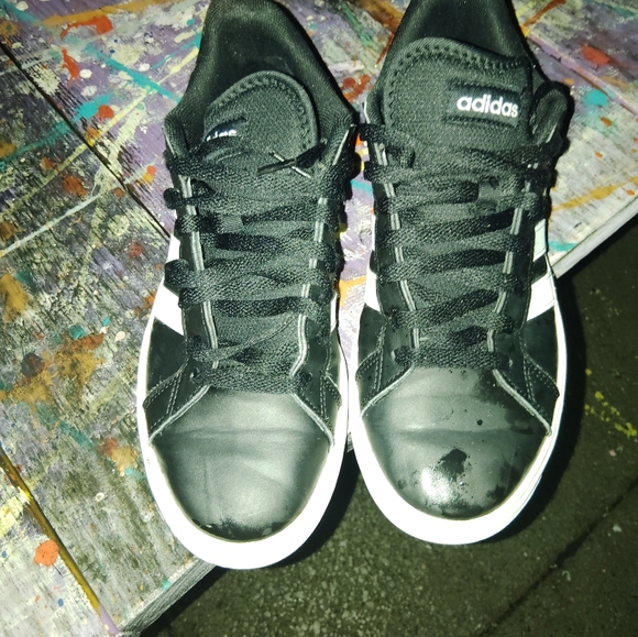 Shoes - Picture 3 of 3